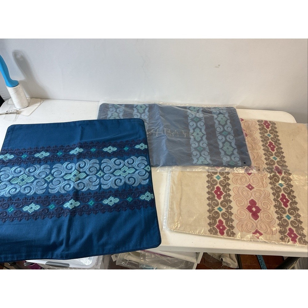 Lot of 3 NEW Frontgate Accent Pillow shams covers Navy‎ Blue Ivory Embroidered